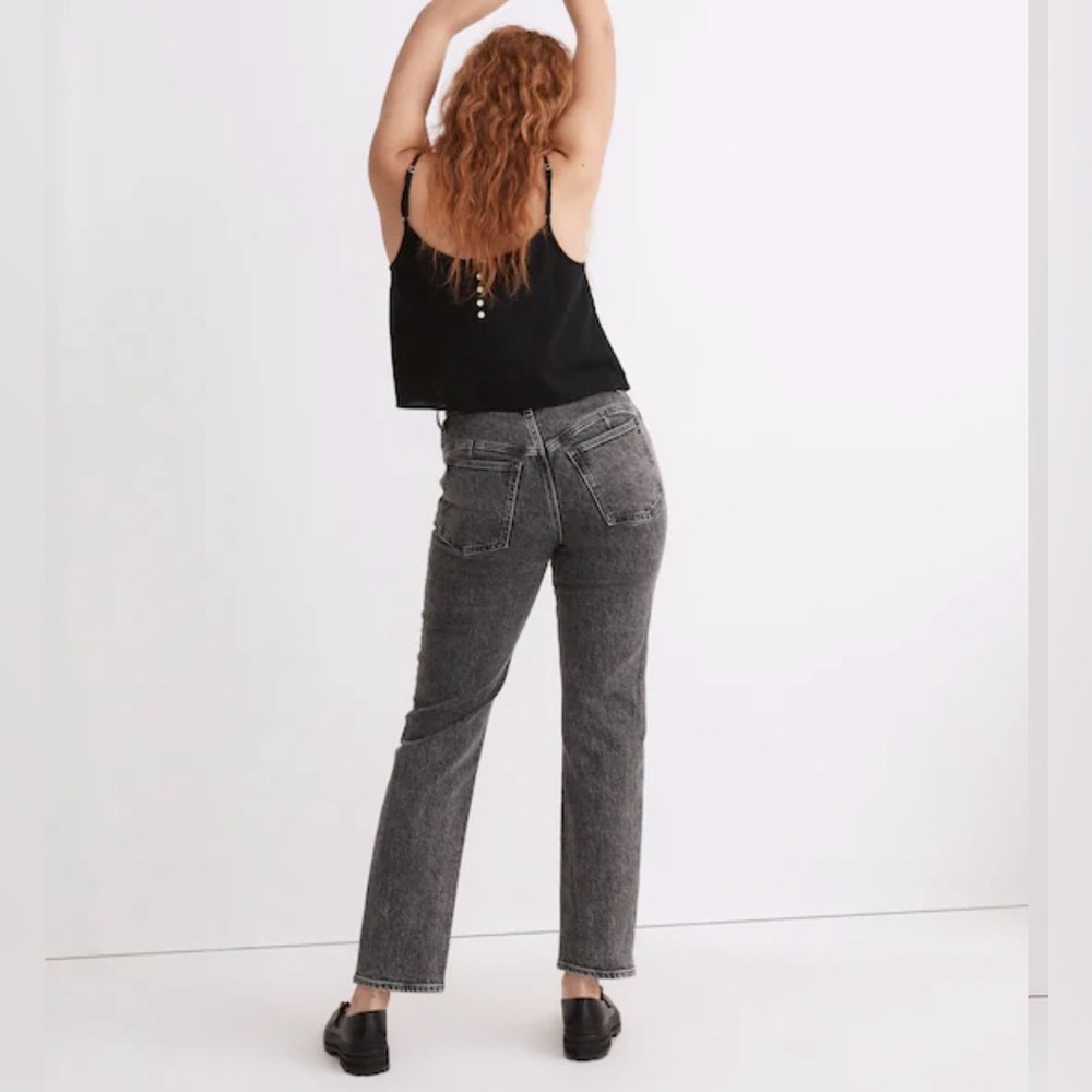 Madewell The Perfect Vintage Straight Jean in Meaford Wash: Seamed Edition - Picture 3 of 10